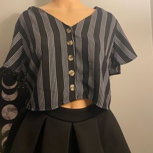 Black and white striped crop top by forever 21 size M